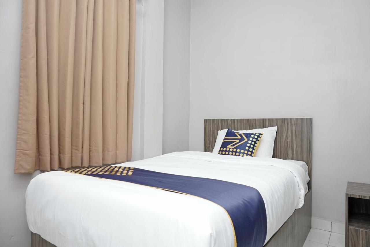 Oyo 2200 Hotel Gunung Sari Rantauprapat Екстер'єр фото